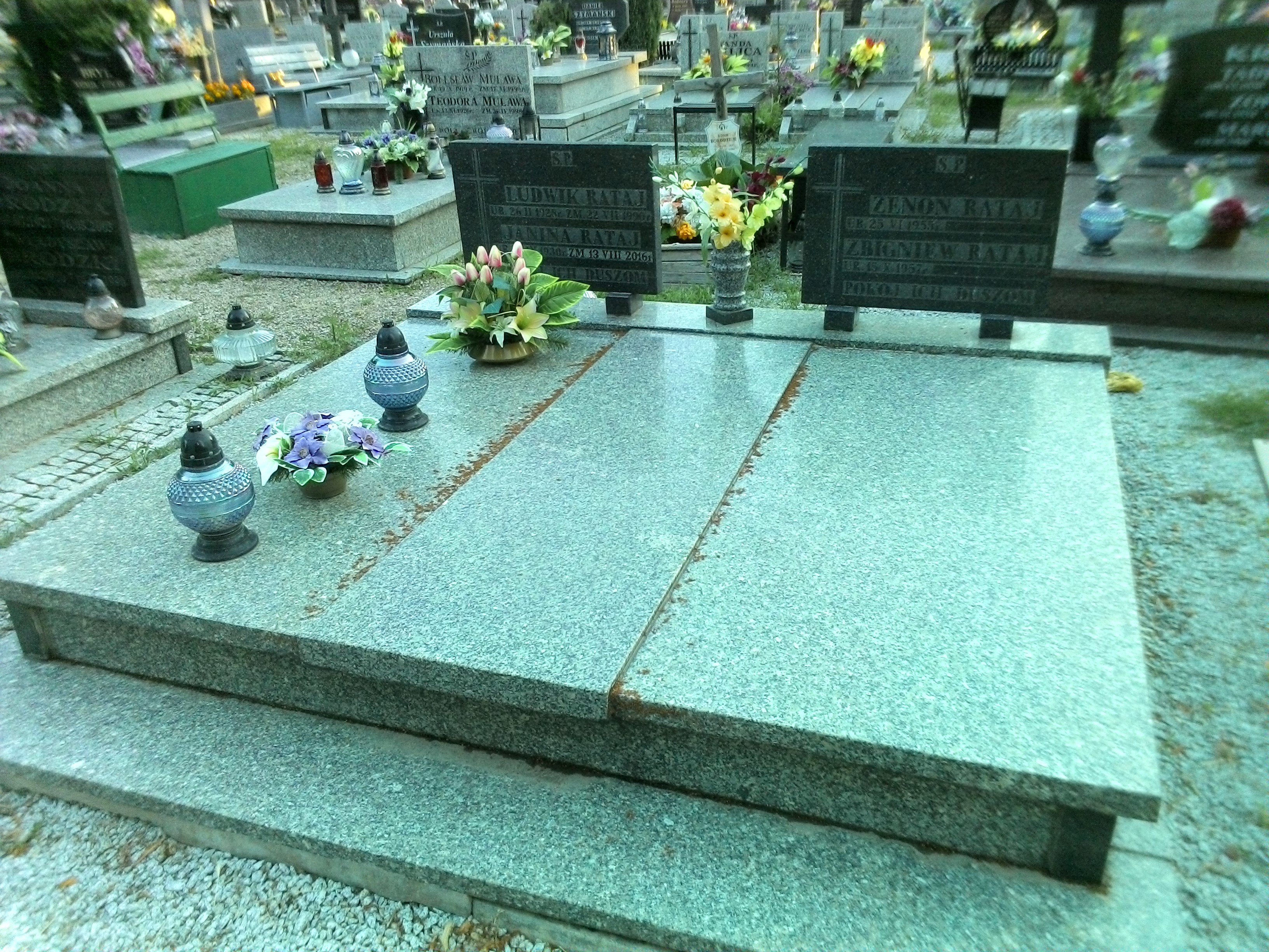 Grób Zbigniew Rataj