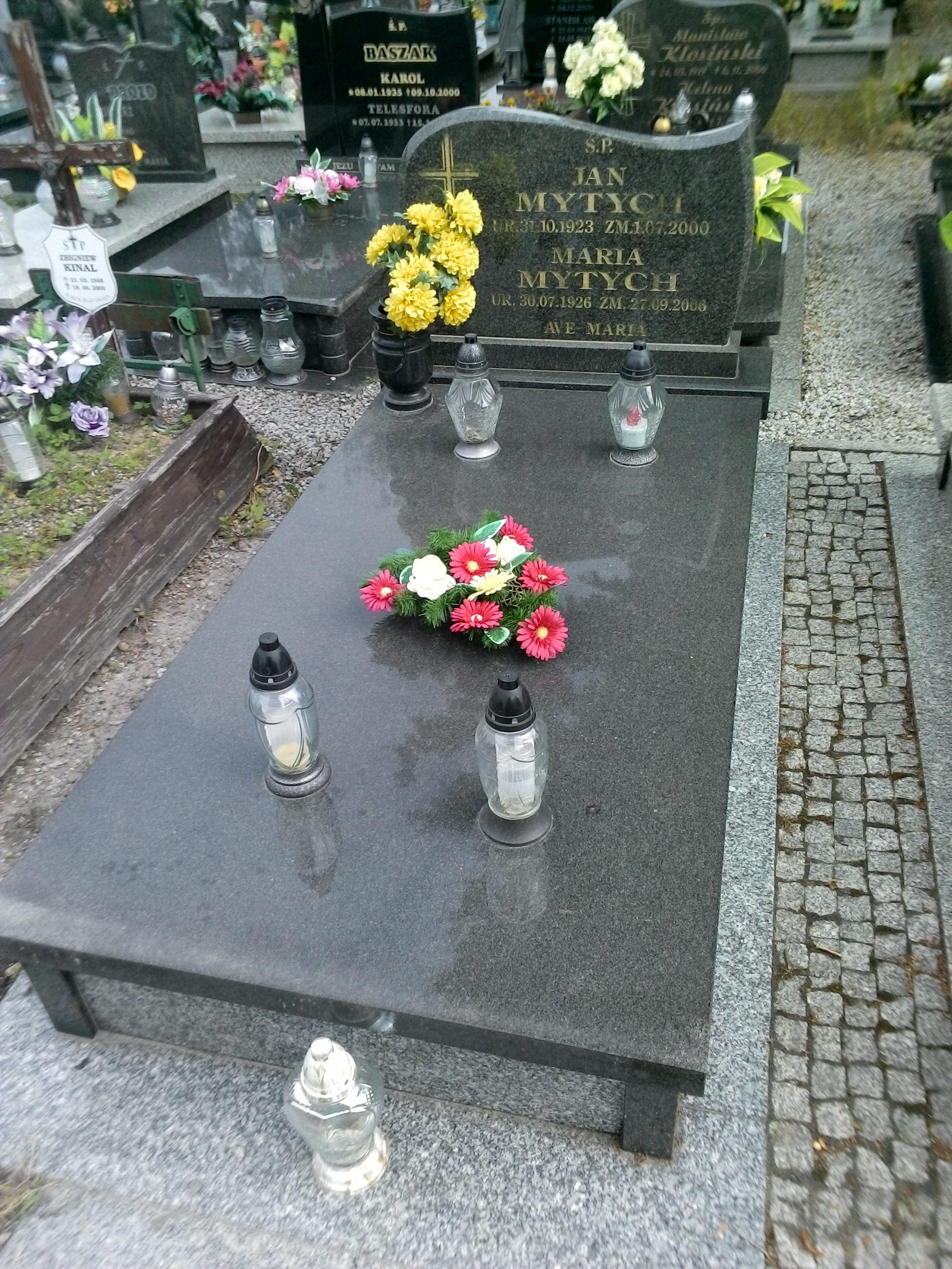 Grób Maria Mytych