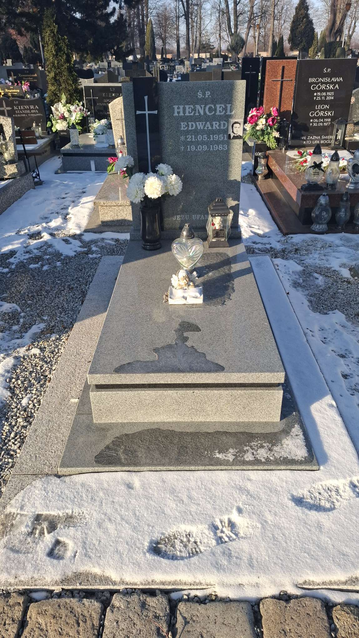 Edward Hencel 1951 Strzegom - Grobonet - Wyszukiwarka osób pochowanych