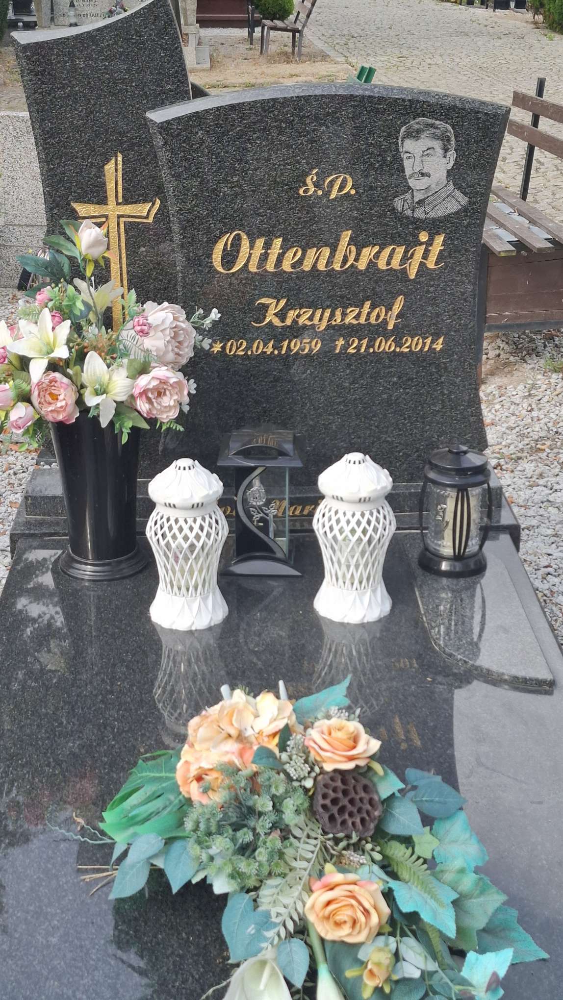 Grób Krzysztof Ottenbrajt
