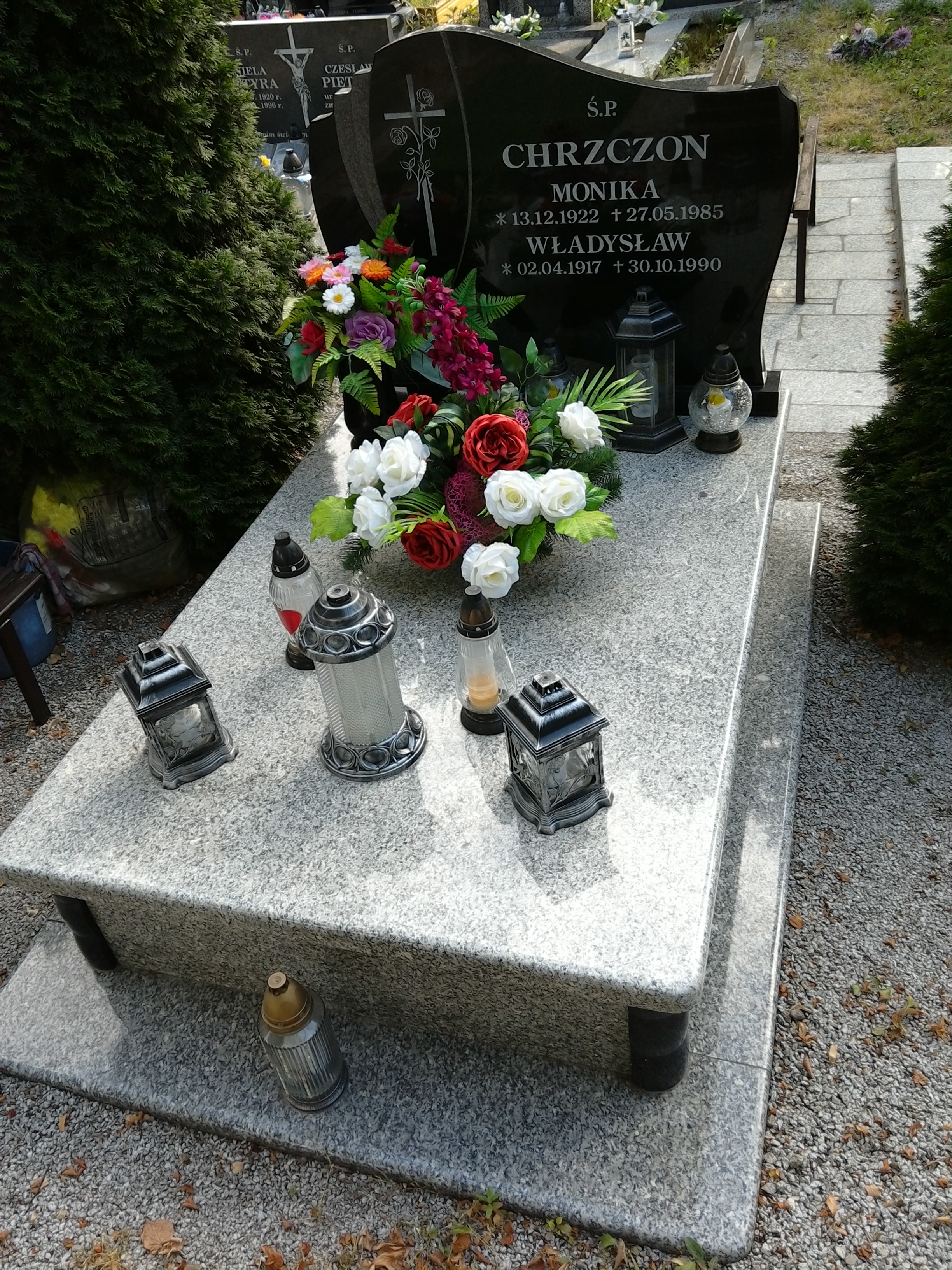 Grób Władysław Chrzczon