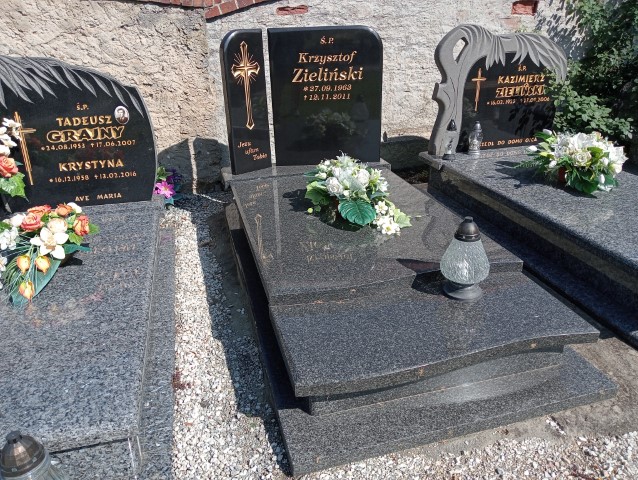 Grób Krzysztof Zieliński